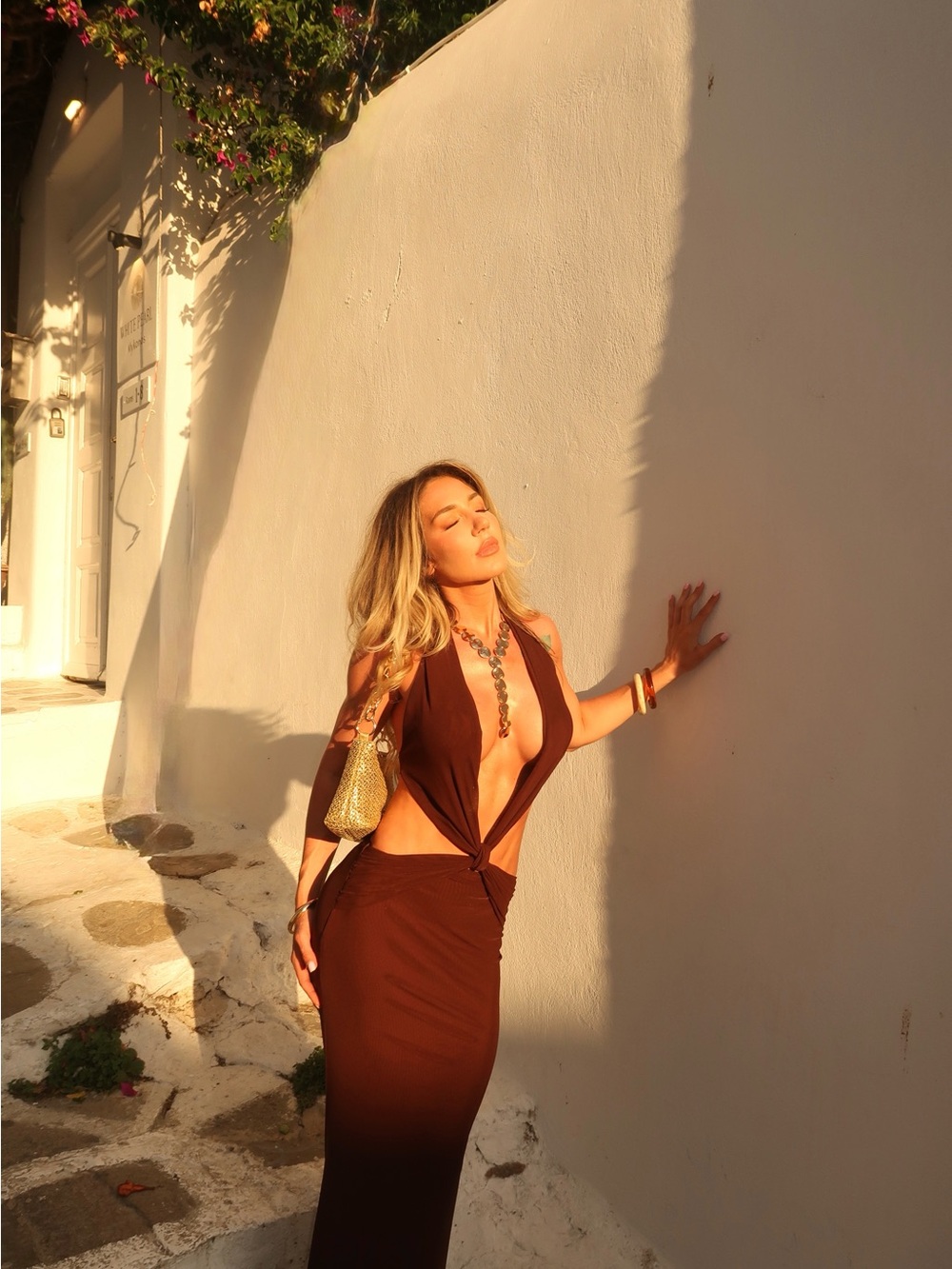Plungin V Neck Brown Cutout Maxi Dress XS